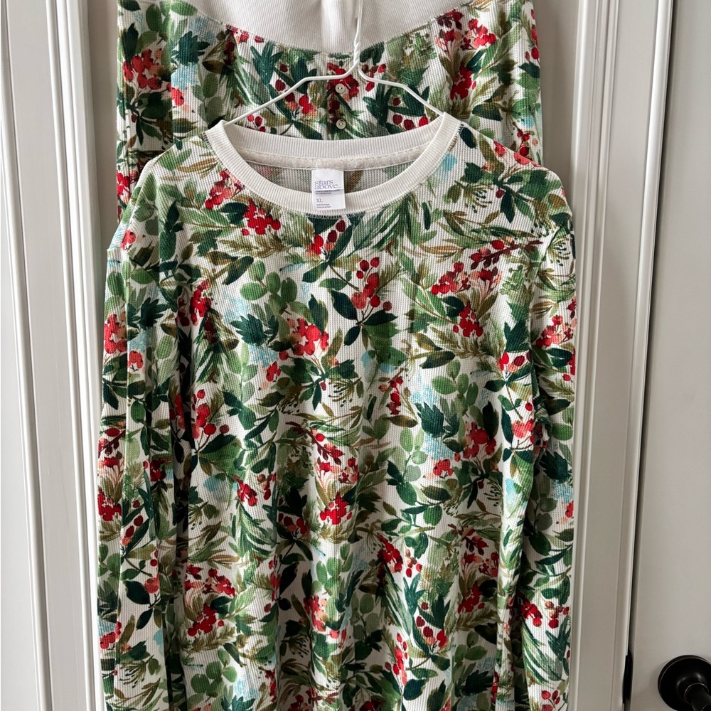 Stars Above Red and Green Floral Top and jogger bottom pajama set - Picture 2 of 8